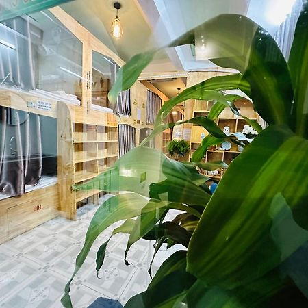 The Dorm Tam Toa Hostel Xom De Ngoại thất bức ảnh