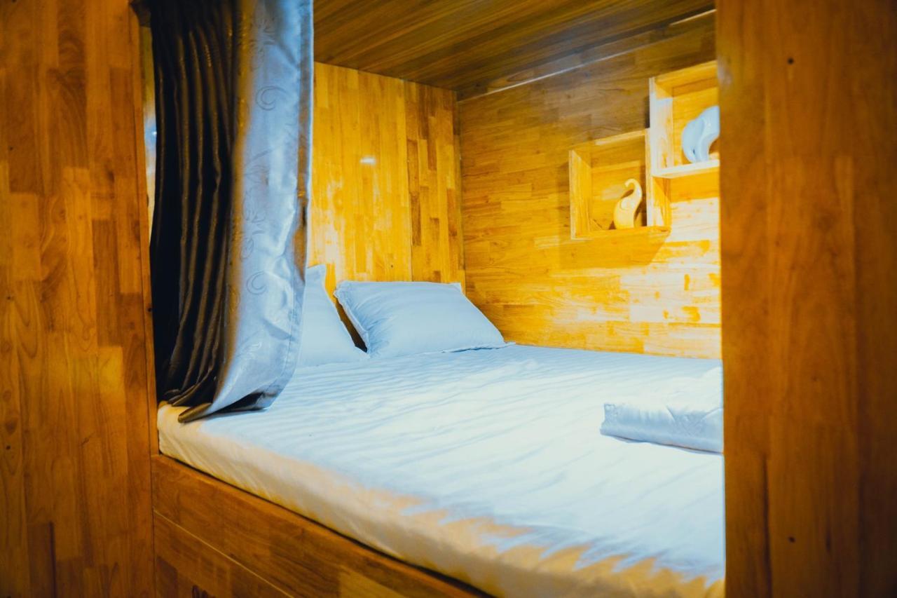 The Dorm Tam Toa Hostel Xom De Ngoại thất bức ảnh